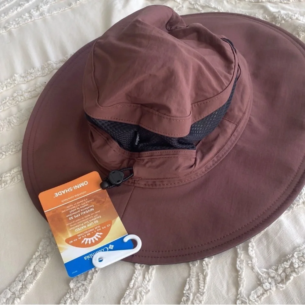 Columbia Men's Burgundy Outdoor Sun Hat with Gray Mesh